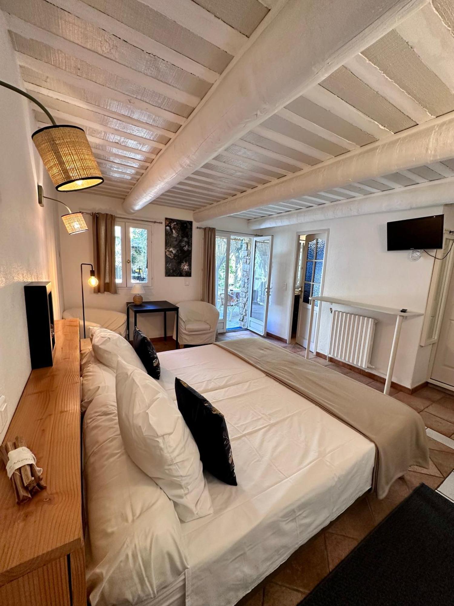 Moulin d'Antelon B&B Crillon-le-Brave Extérieur photo